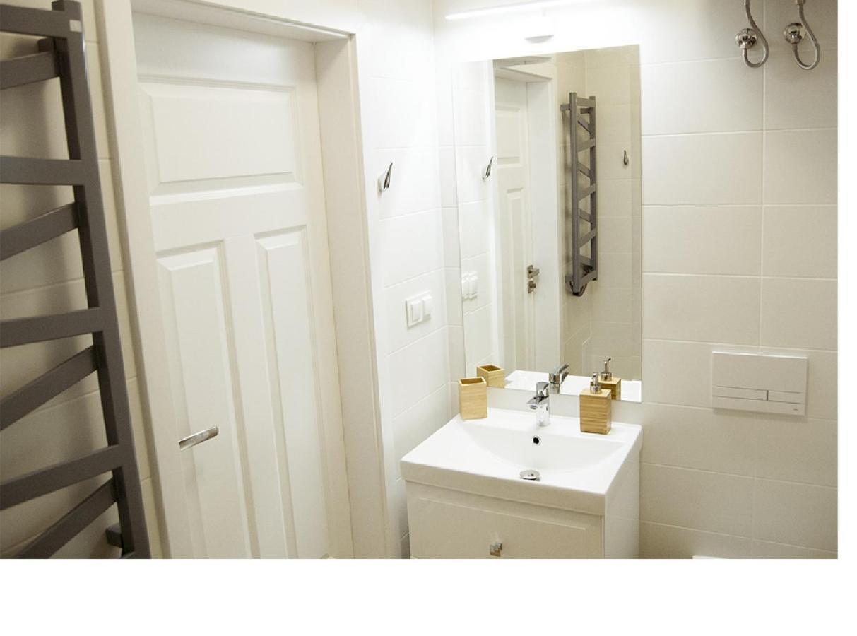 Apartament Na Jeziornej كارتوزي المظهر الخارجي الصورة